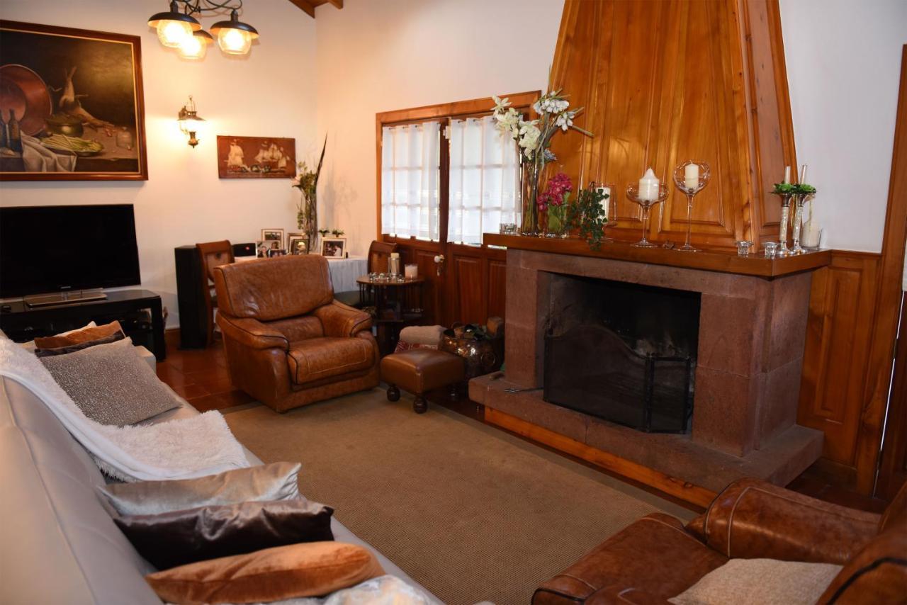 Casas De Pedra Camacha (Madeira)