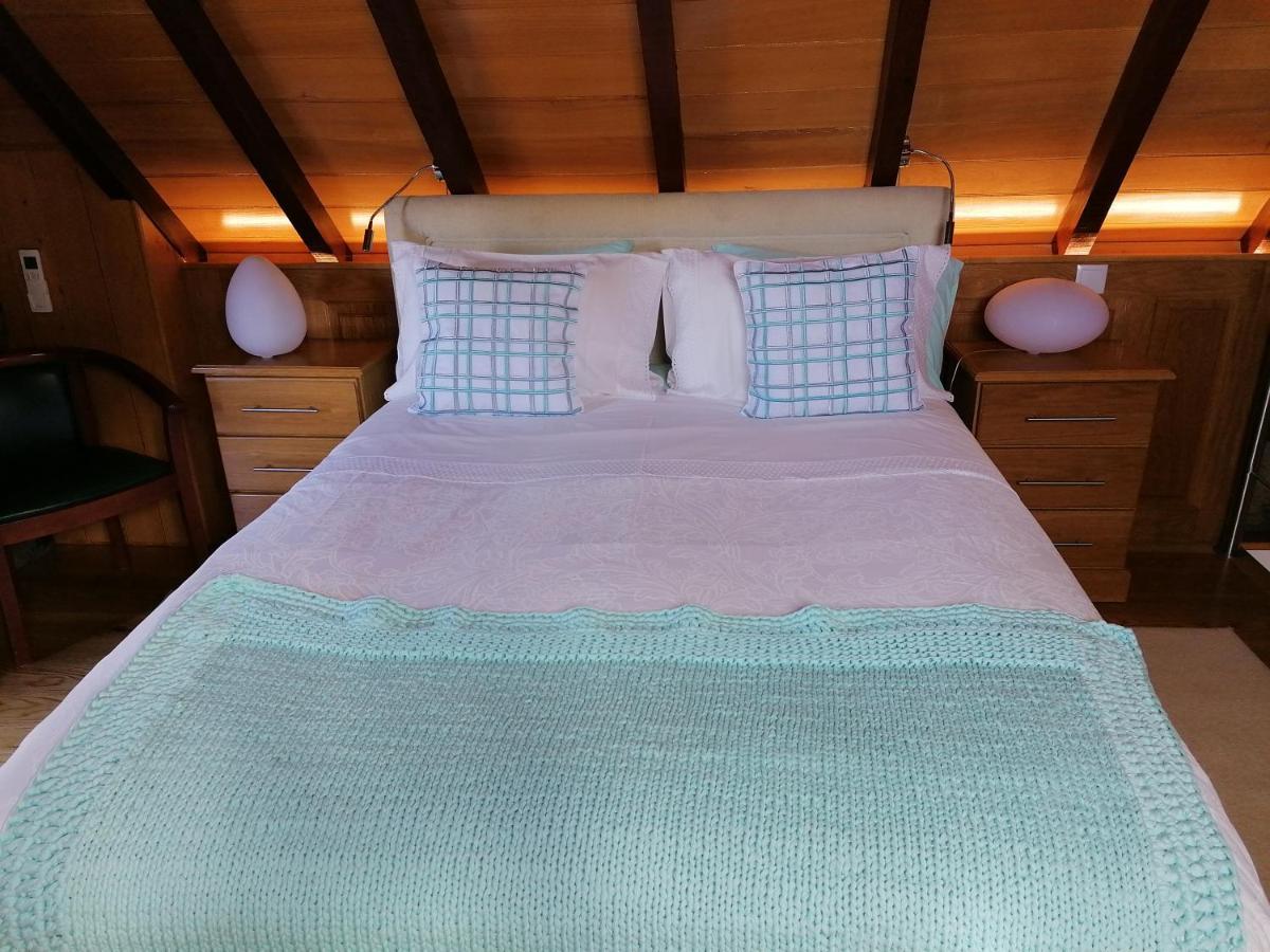 Casas De Pedra * Camacha (Madeira)